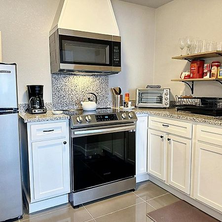 Full-Kitchen 2Br Near Plaza District #31A Villa Оклахома Сити Екстериор снимка